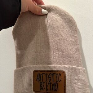 Autistic Be Kind Beanie - Cream